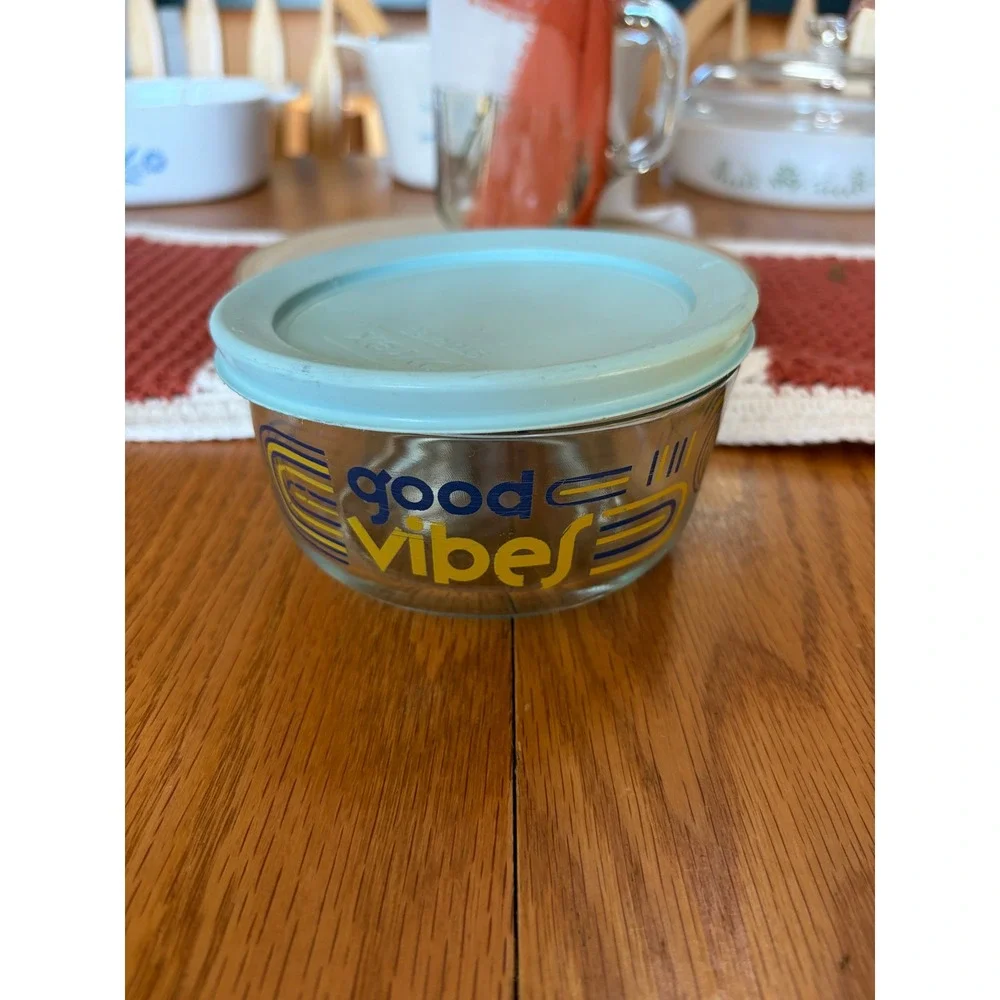 Pyrex Good Vibes Glass Storage Bowl 2 Cup 7200 Blue Yellow Retro with Lid USA